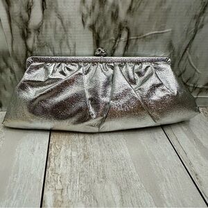 Vintage Silver Leather Kiss Lock Micro Clutch Party Event Evening Christmas NYE